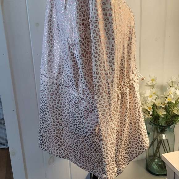 ZUDA Metallic Pink & Rose Gold Asymmetrical Lightweight Animal Print Jac… - Picture 6 of 14